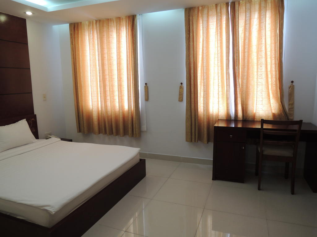 Alupoint Khách sạn 2*